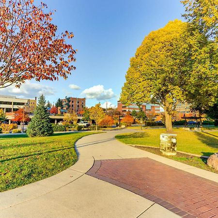 Modern Coeur Dalene Getaway Condo Walk Downtown! Coeur d'Alene Exteriör bild