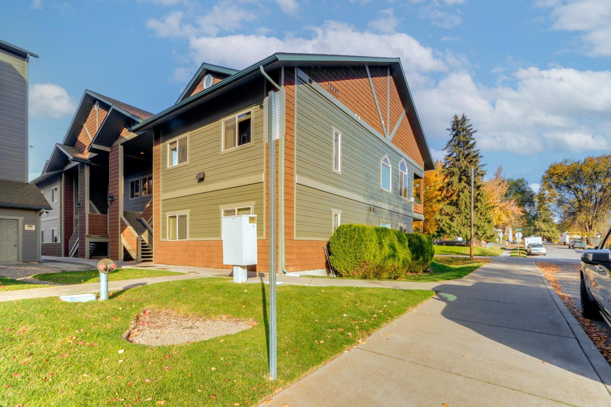 Modern Coeur Dalene Getaway Condo Walk Downtown! Coeur d'Alene Exteriör bild